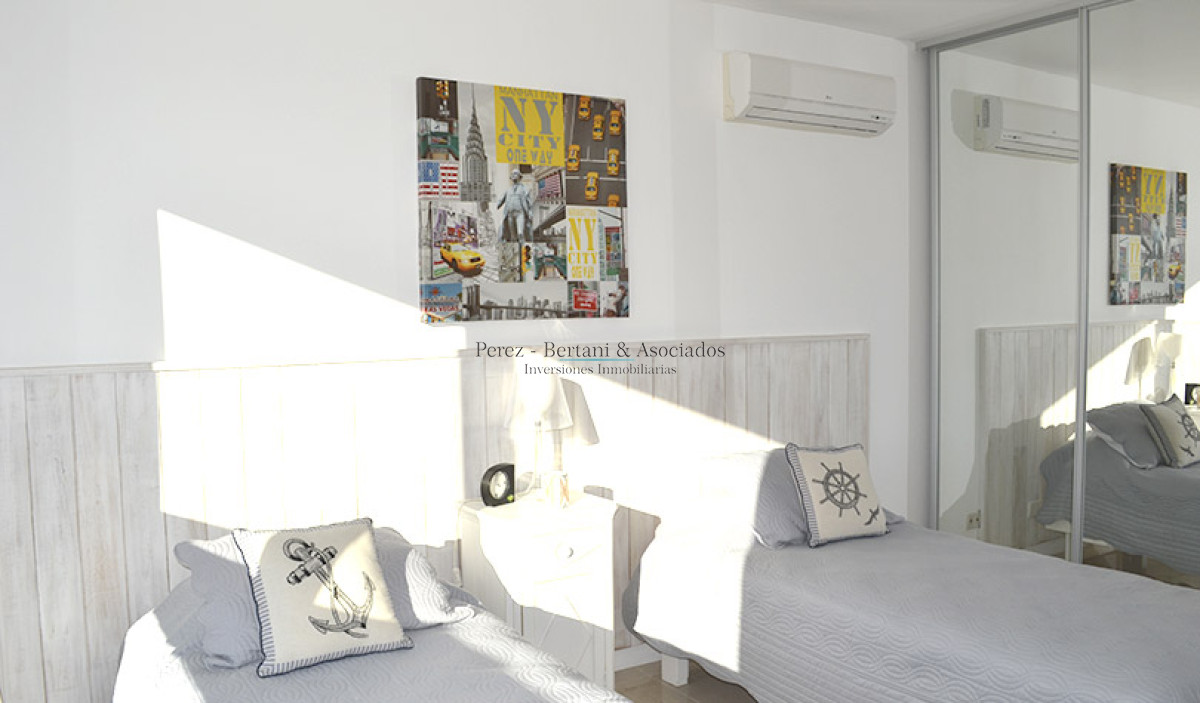 Apartamento ID.812 - Alta gama en playa brava 