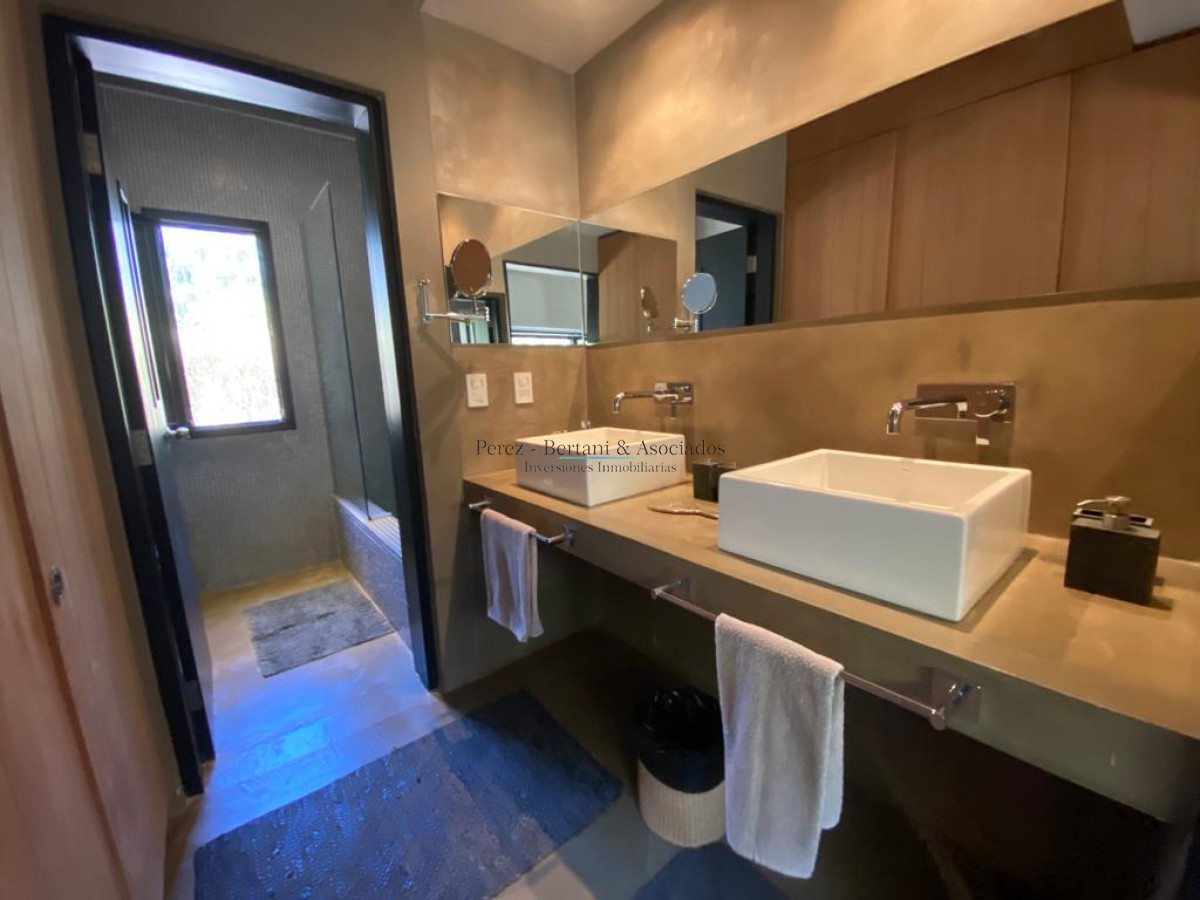 Casa ID.955 - Confortable casa en Barrio Privado
