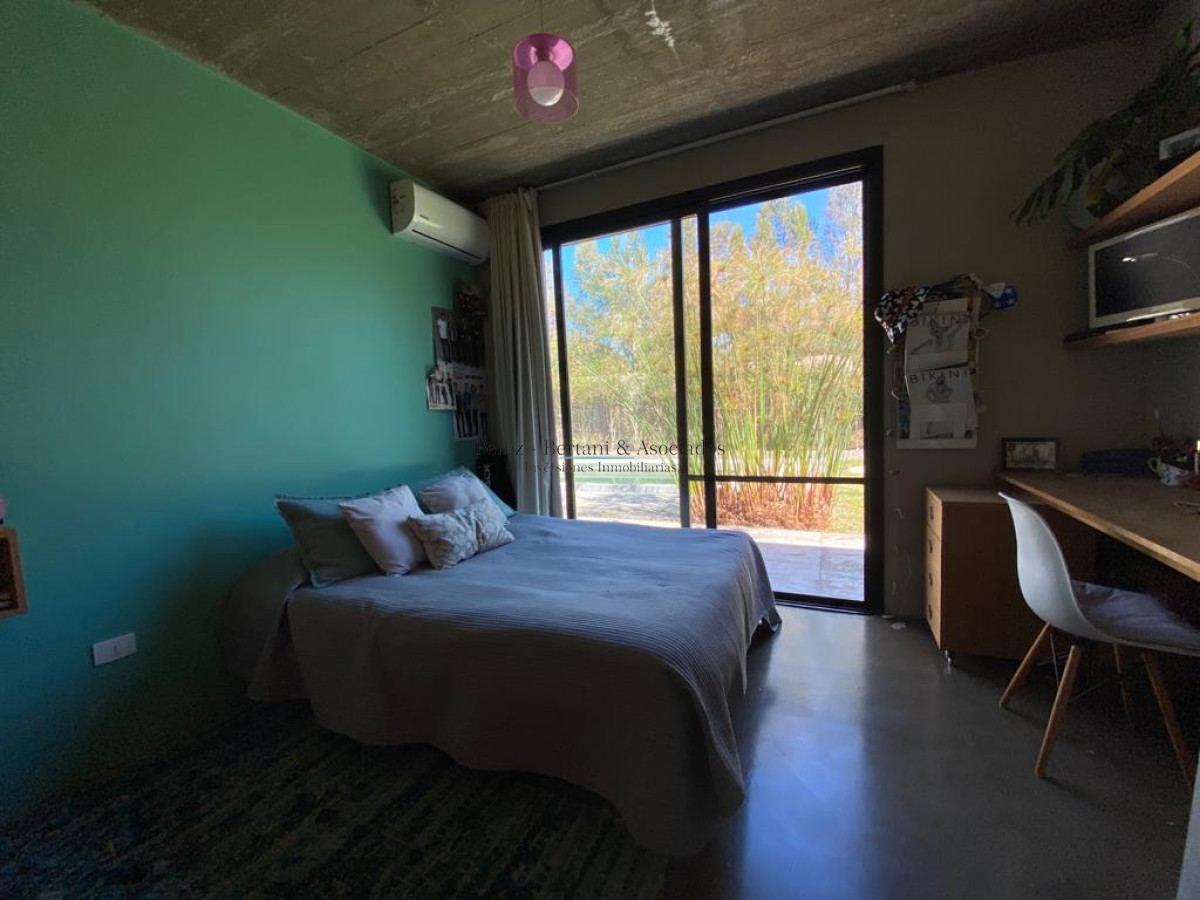 Casa ID.955 - Confortable casa en Barrio Privado