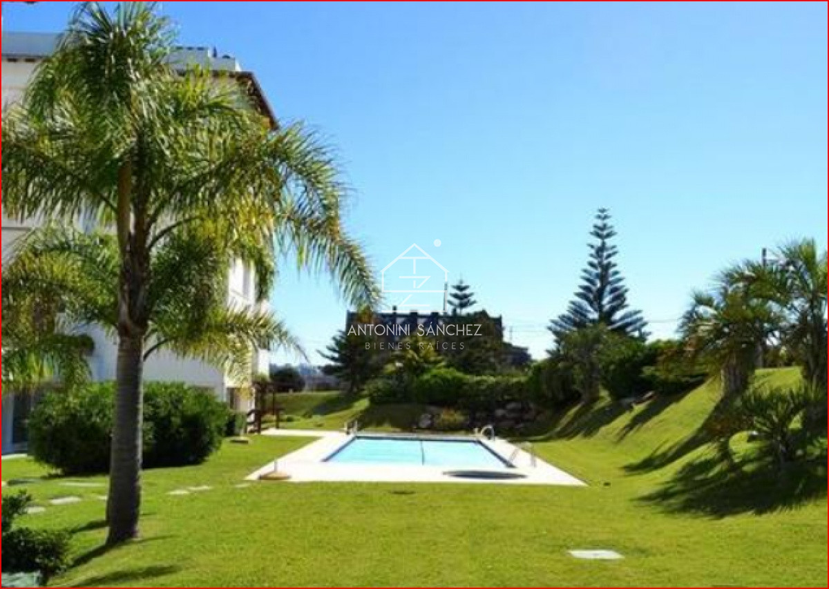 Apartamento ID.1278 - Sobre rambla, categoría y comodidad.