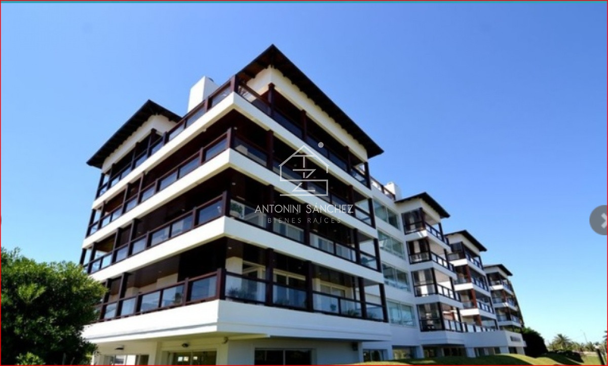 Apartamento ID.1278 - Sobre rambla, categoría y comodidad.
