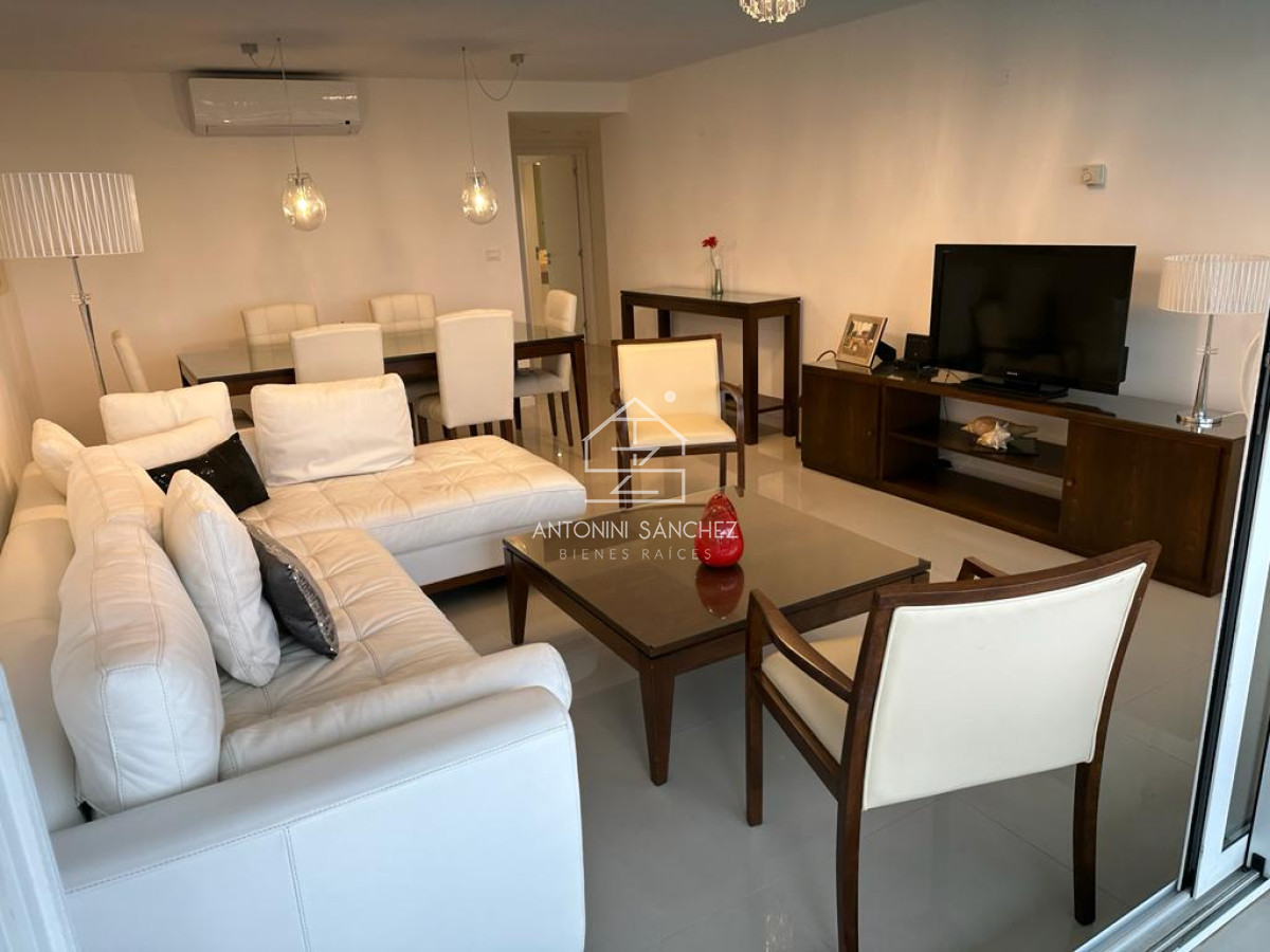 Apartamento ID.1379 - Mansa frente al mar 