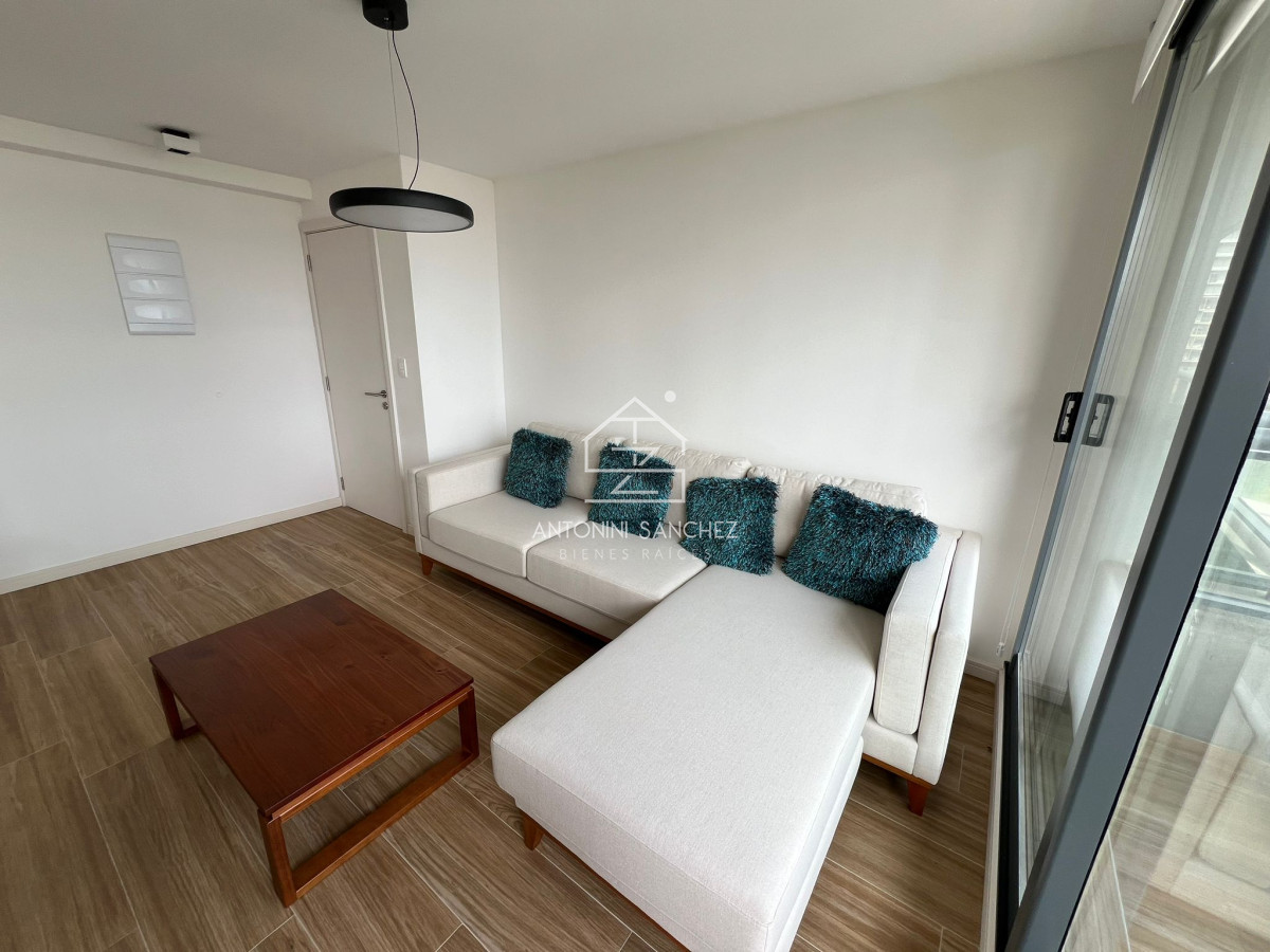 Apartamento ID.3105 - Apartamento en Venta de 2 dormitorios en Punta del este , Playa Brava , Siglo Sol 