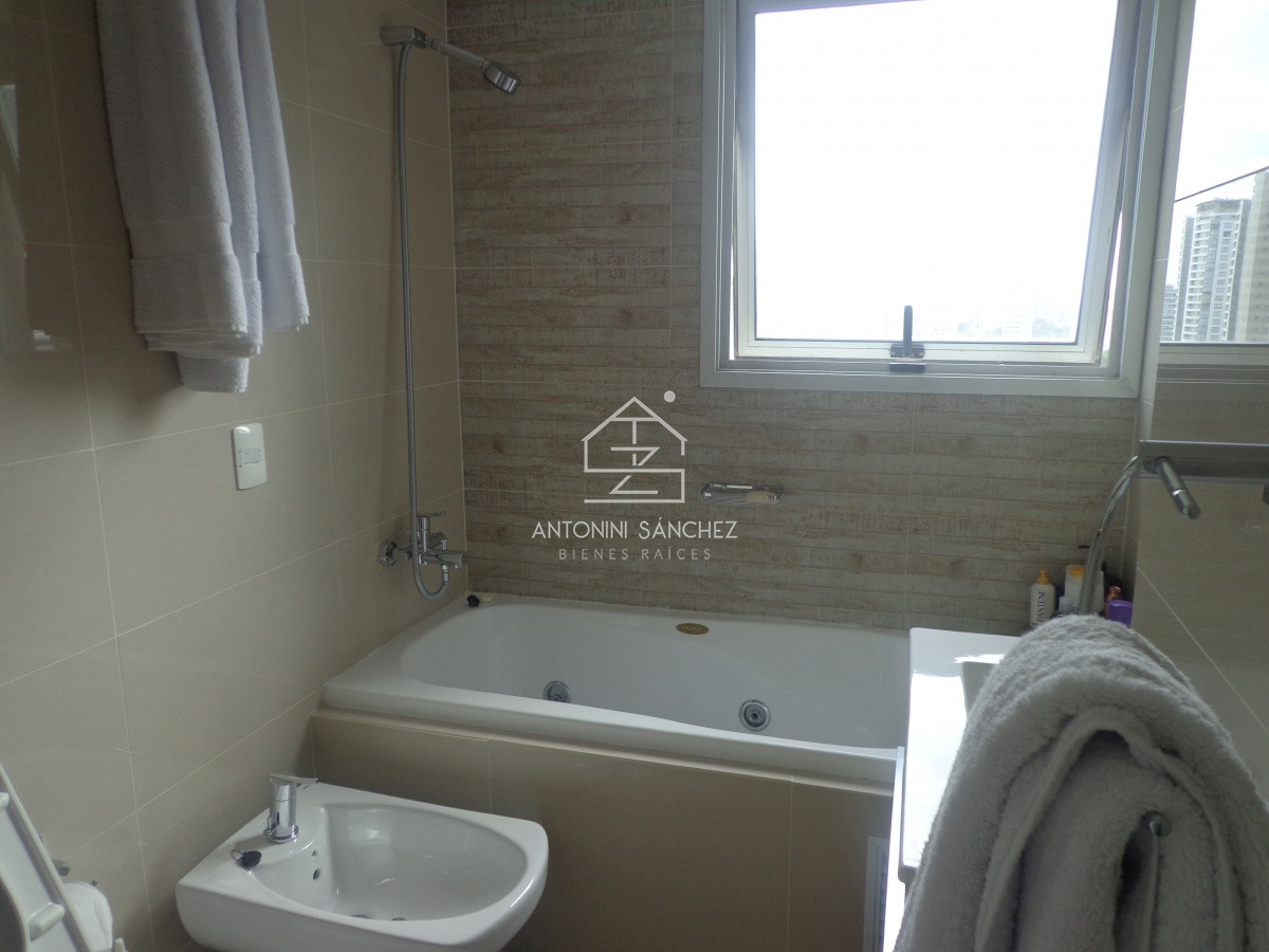 Apartamento ID.1279 - Brava 3 dormitorios y servicio