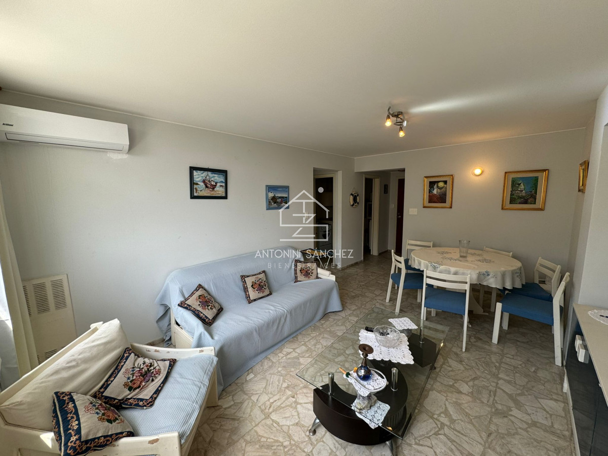 Apartamento ID.2048 - Peninsula gastos comunes bajos con buen garaje en sub suelo