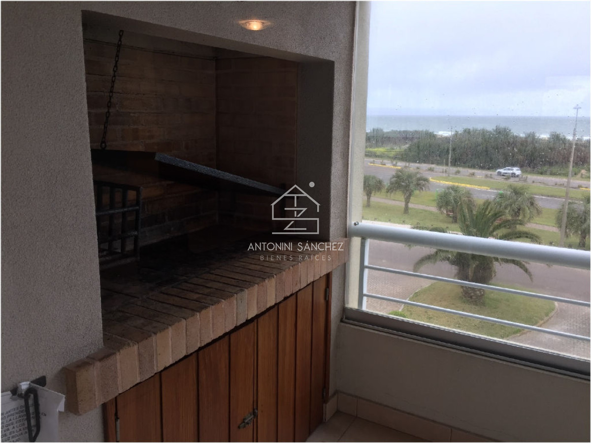Apartamento ID.1280 - Brava, 3 dormitorios y dependencia