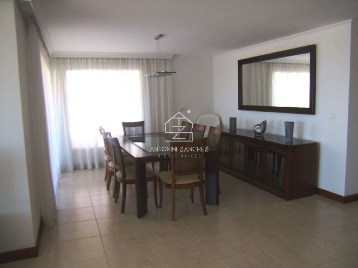Apartamento ID.1280 - Brava, 3 dormitorios y dependencia