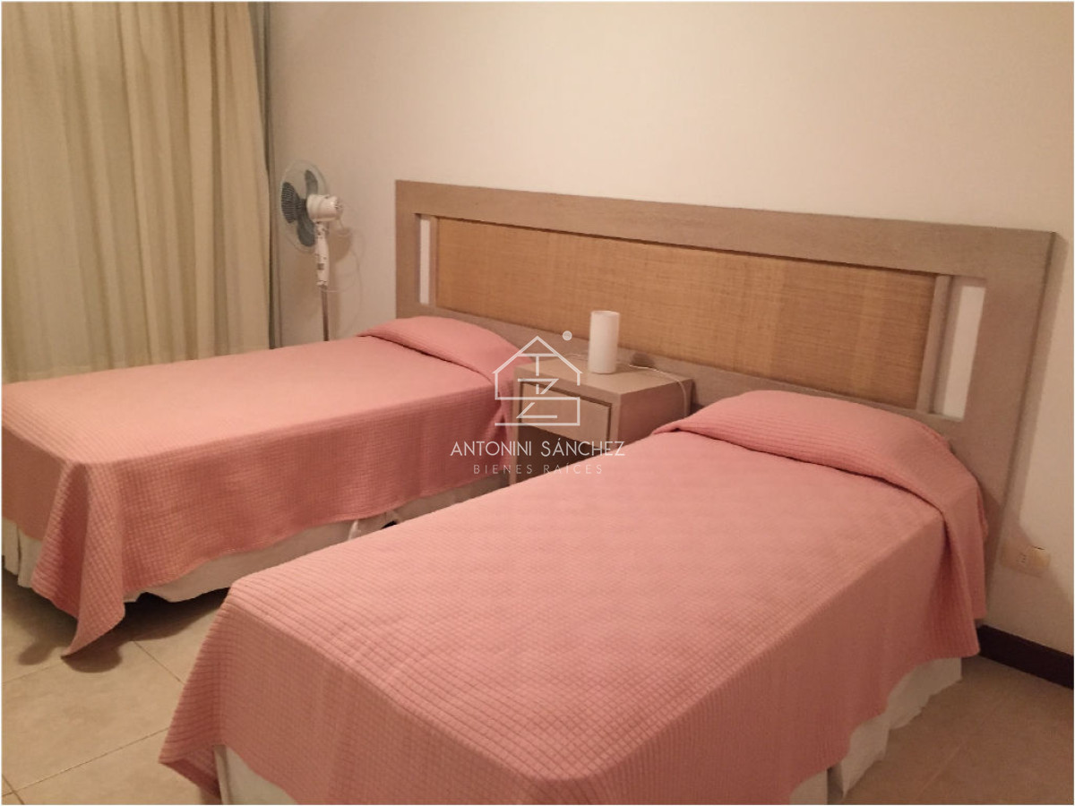 Apartamento ID.1280 - Brava, 3 dormitorios y dependencia