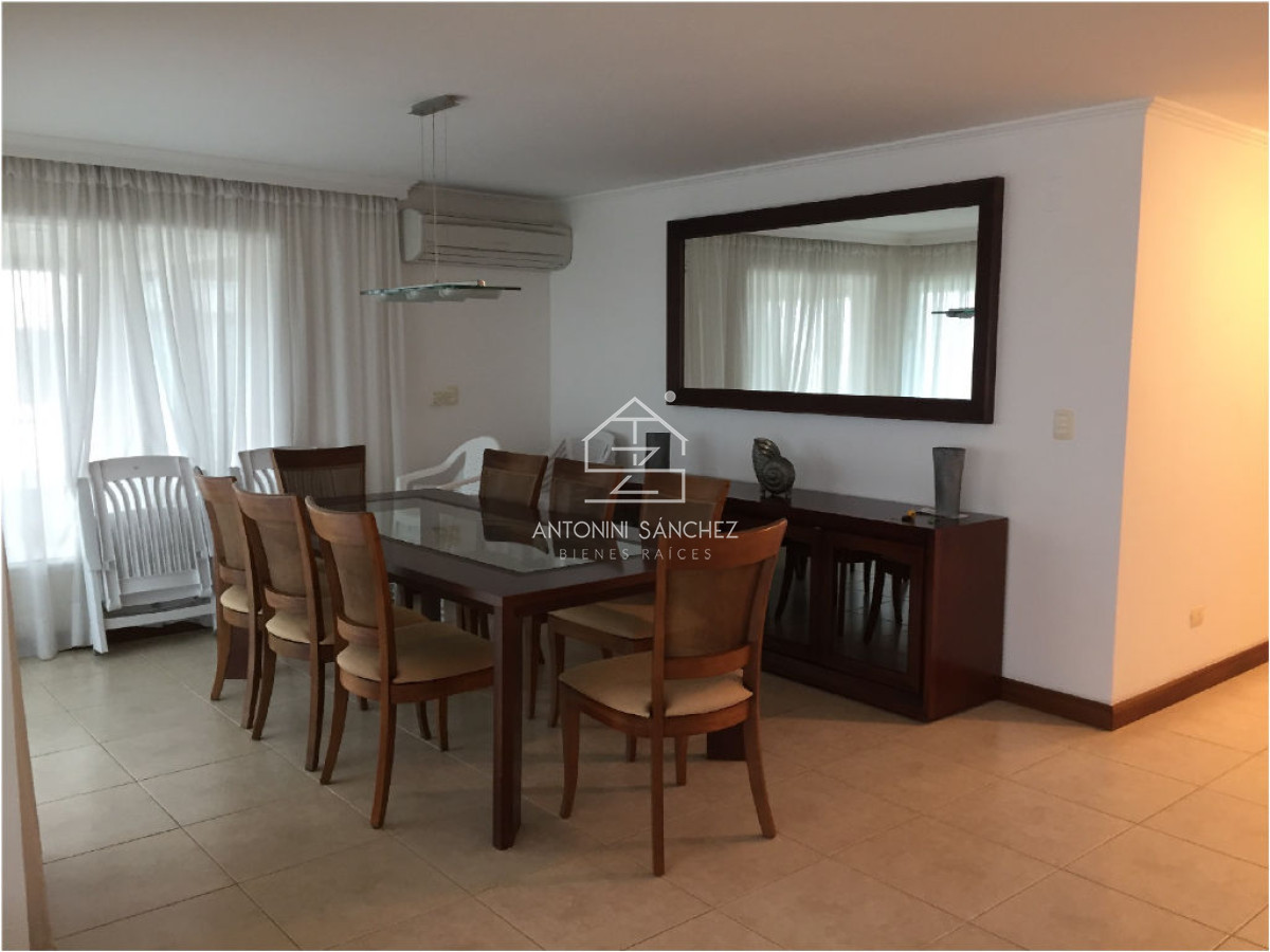 Apartamento ID.1280 - Brava, 3 dormitorios y dependencia