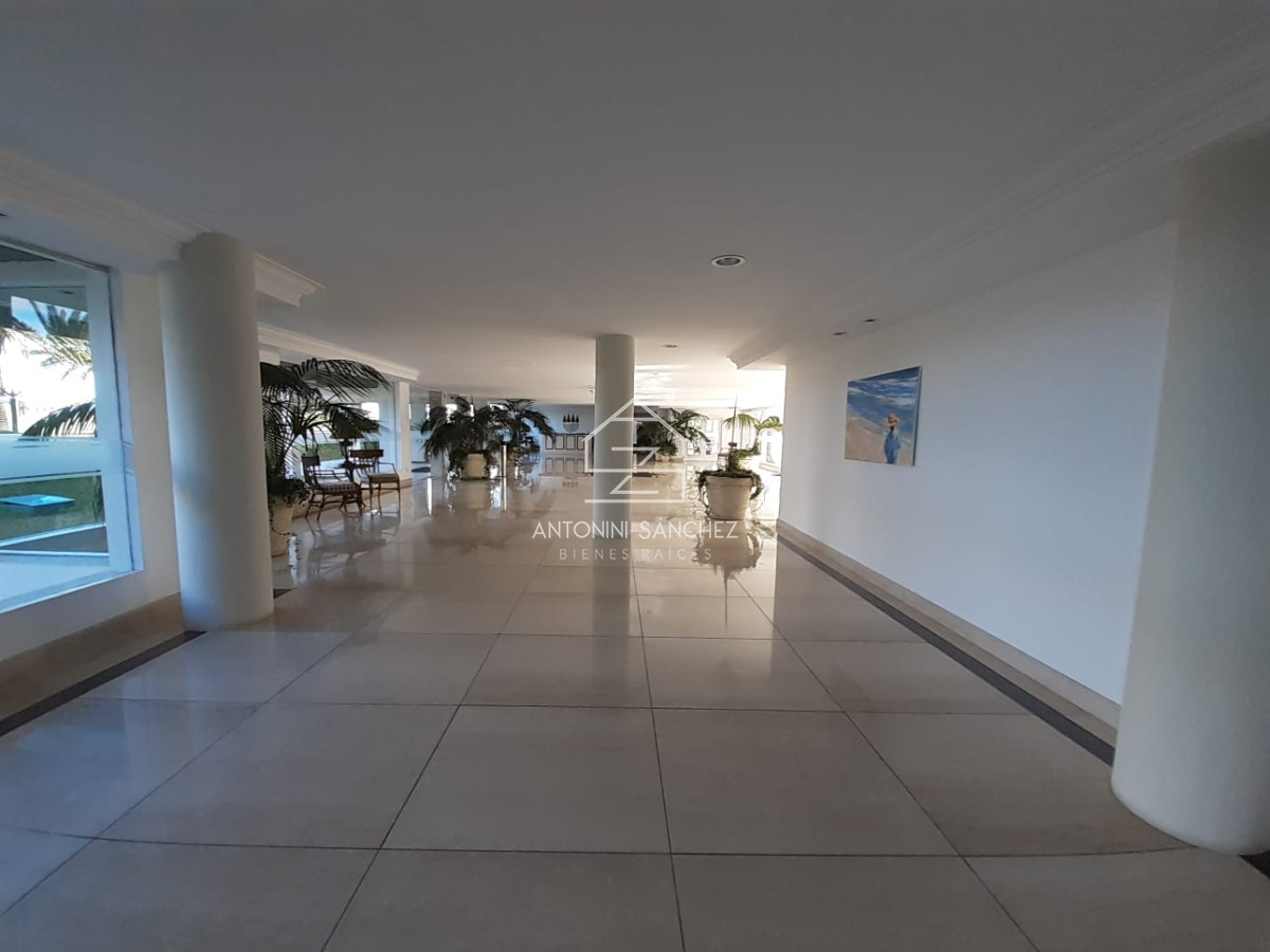 Apartamento ID.1278 - Sobre rambla, categoría y comodidad.