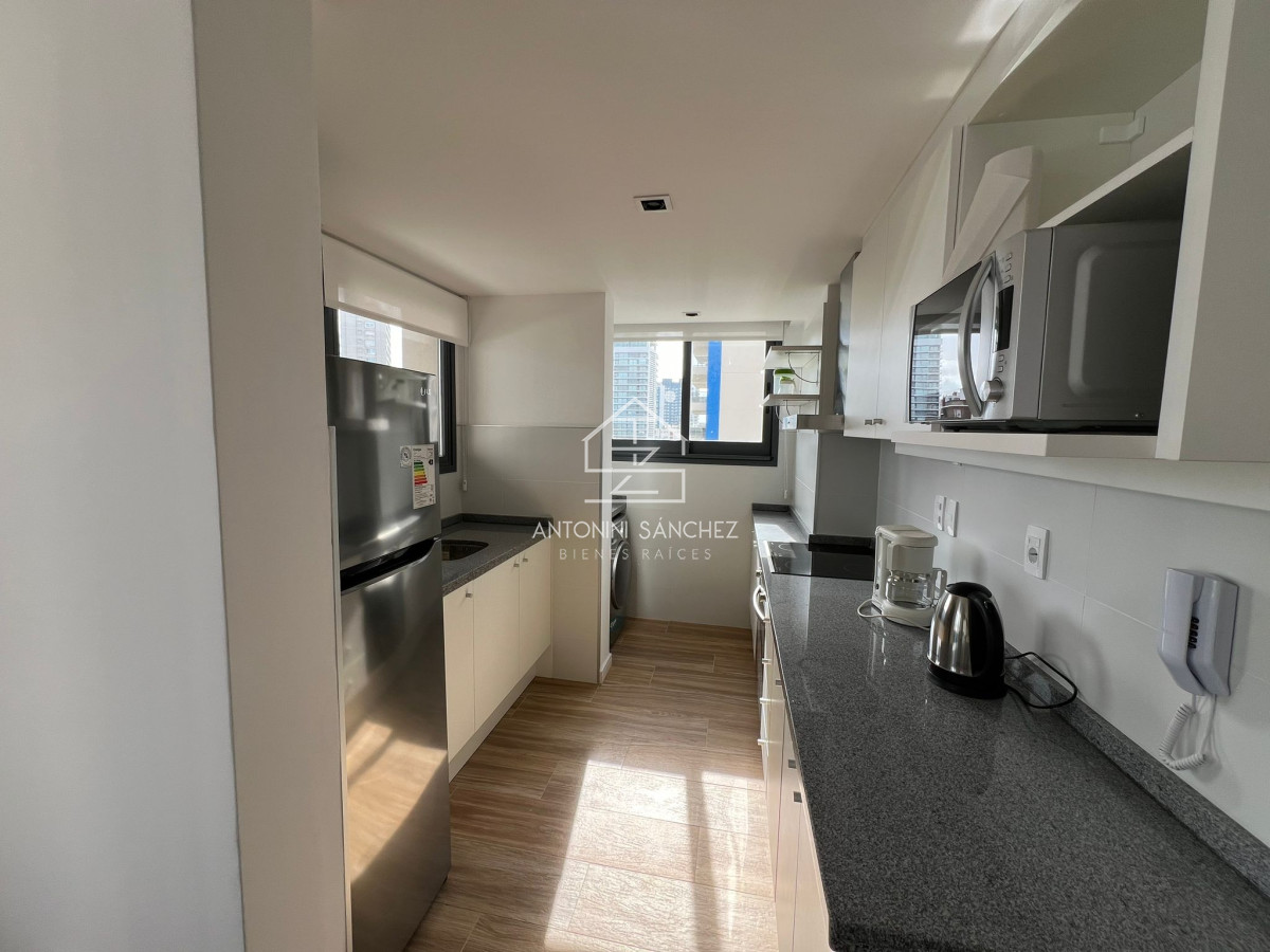 Apartamento ID.3105 - Apartamento en Venta de 2 dormitorios en Punta del este , Playa Brava , Siglo Sol 