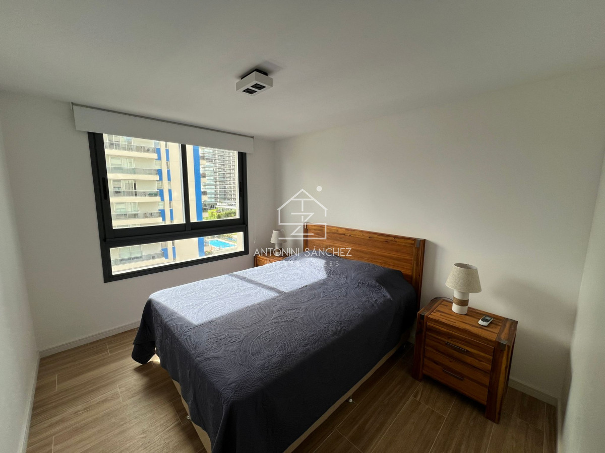 Apartamento ID.3105 - Apartamento en Venta de 2 dormitorios en Punta del este , Playa Brava , Siglo Sol 