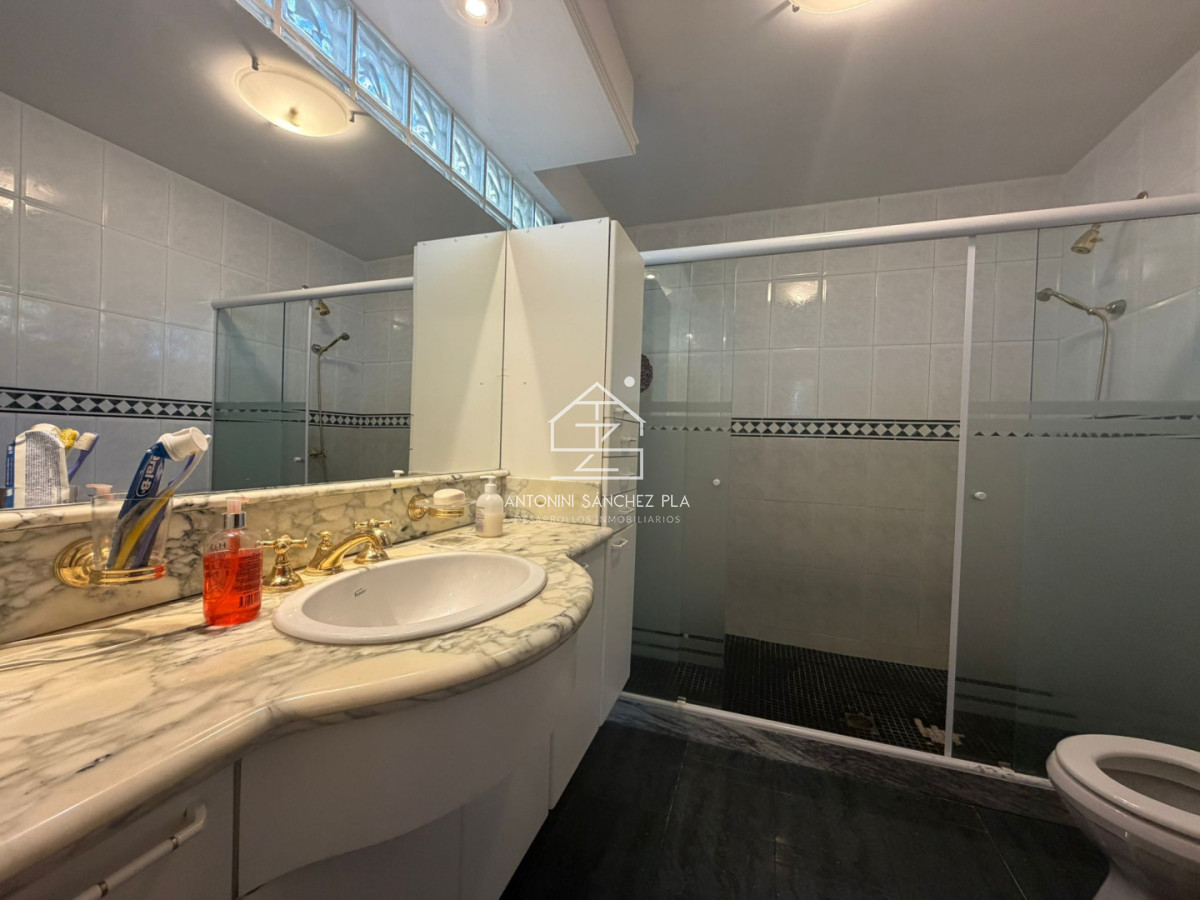 Casa ID.4048 - Casa en Alquiler anual Punta del este 3 dormitorios San Rafael , Parrillero , Piscina 