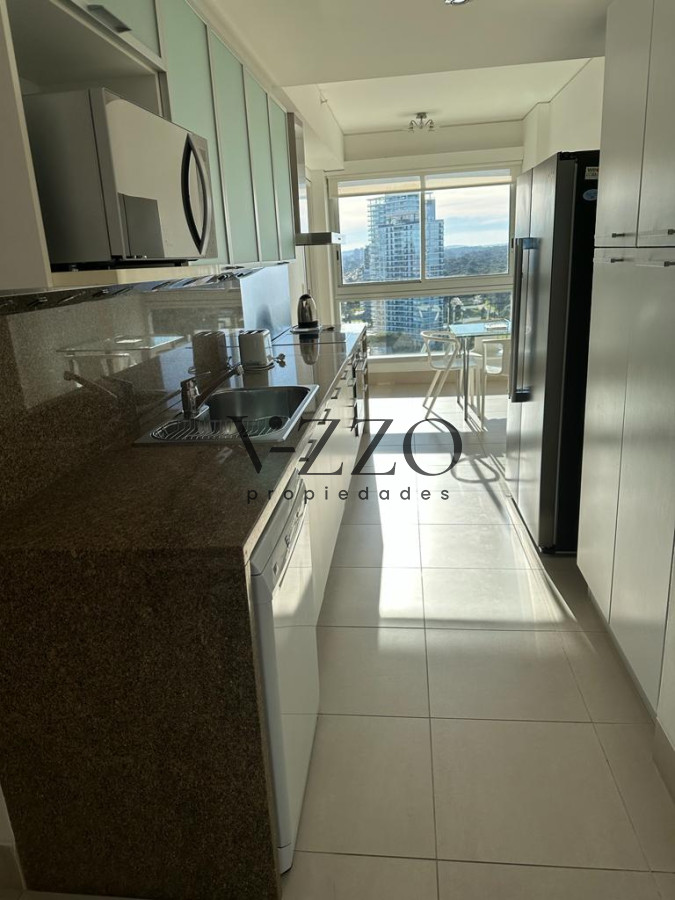 Apartamento ID.566/ - Apartamento en Punta del Este, Brava