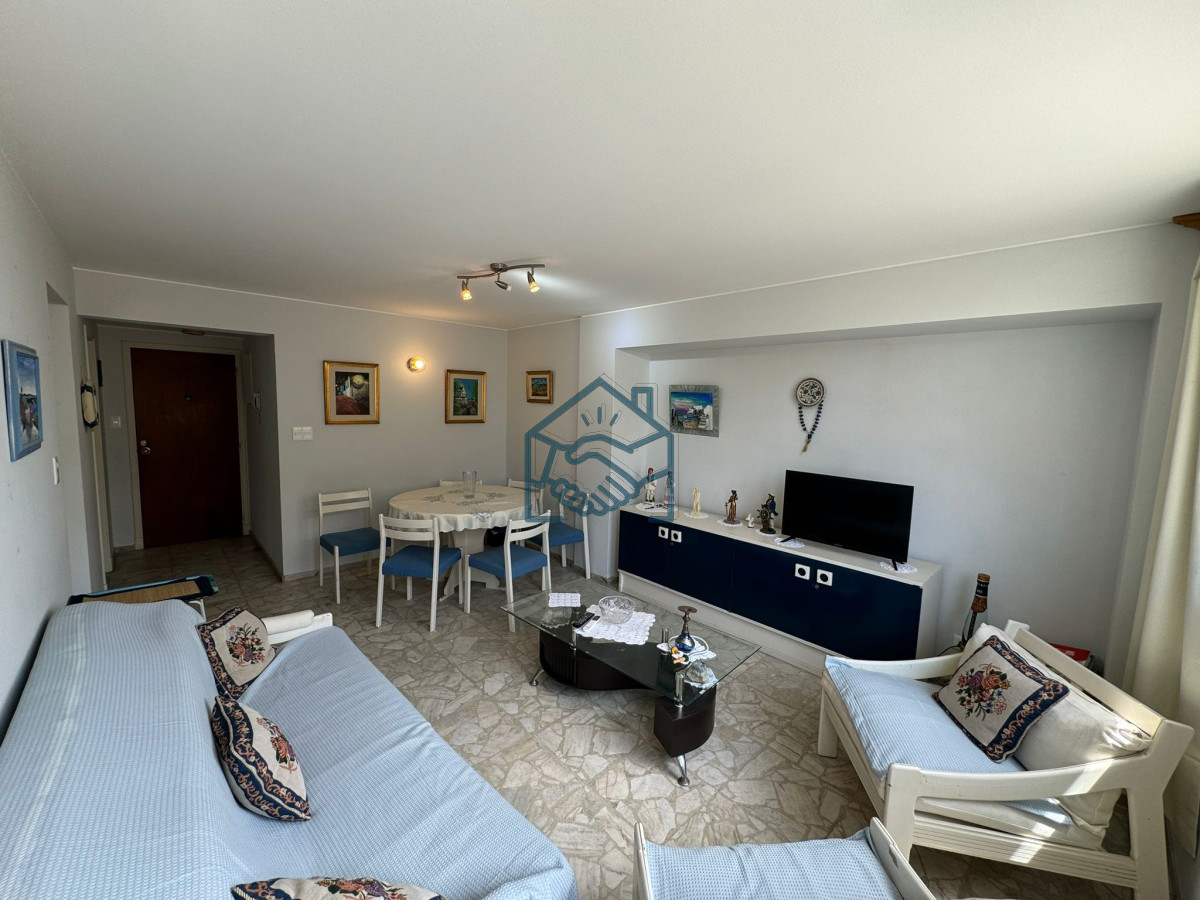 Apartamento ID.1066/Peninsula-gastos-comunes-bajos-con-buen-garaje-en-sub-suelo - Peninsula gastos comunes bajos con buen garaje en sub suelo
