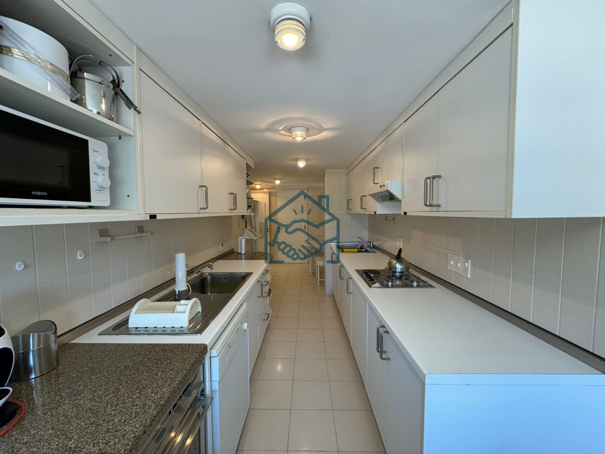 Apartamento ID.1122/Frente-al-puerto-soñada-vista - Frente al puerto soñada vista