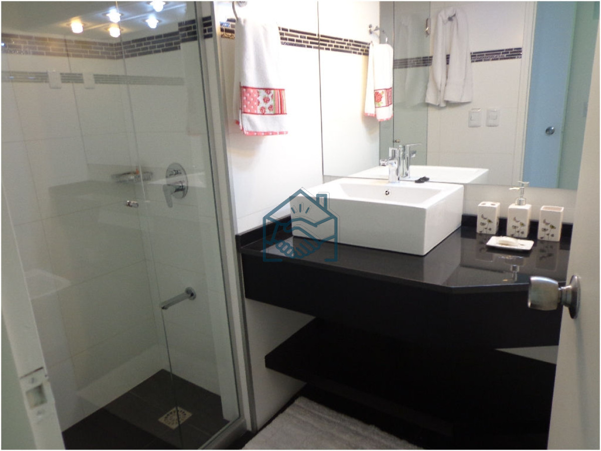 Apartamento ID.1143/Península,-3-dormitorios-y-dependencia - Península, 3 dormitorios y dependencia