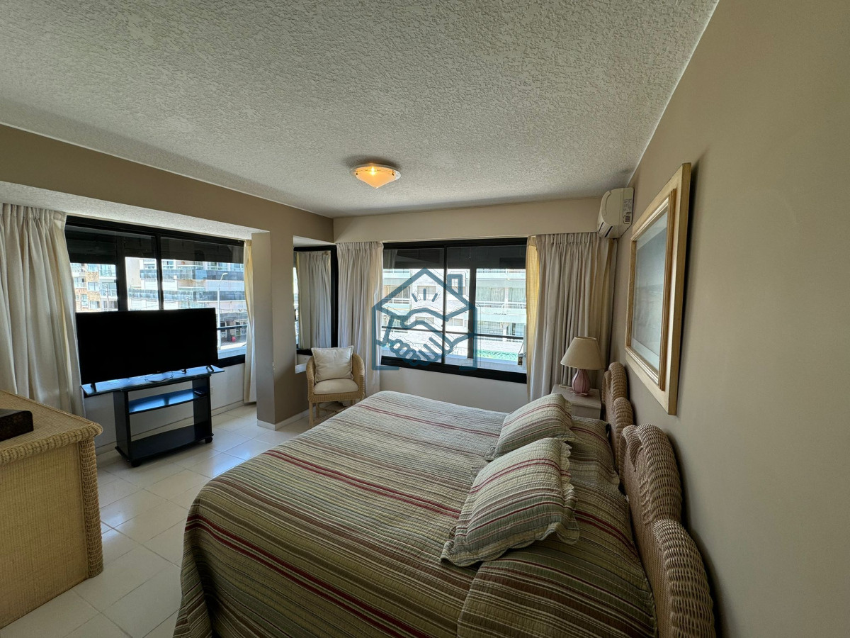 Apartamento ID.1122/Frente-al-puerto-soñada-vista - Frente al puerto soñada vista