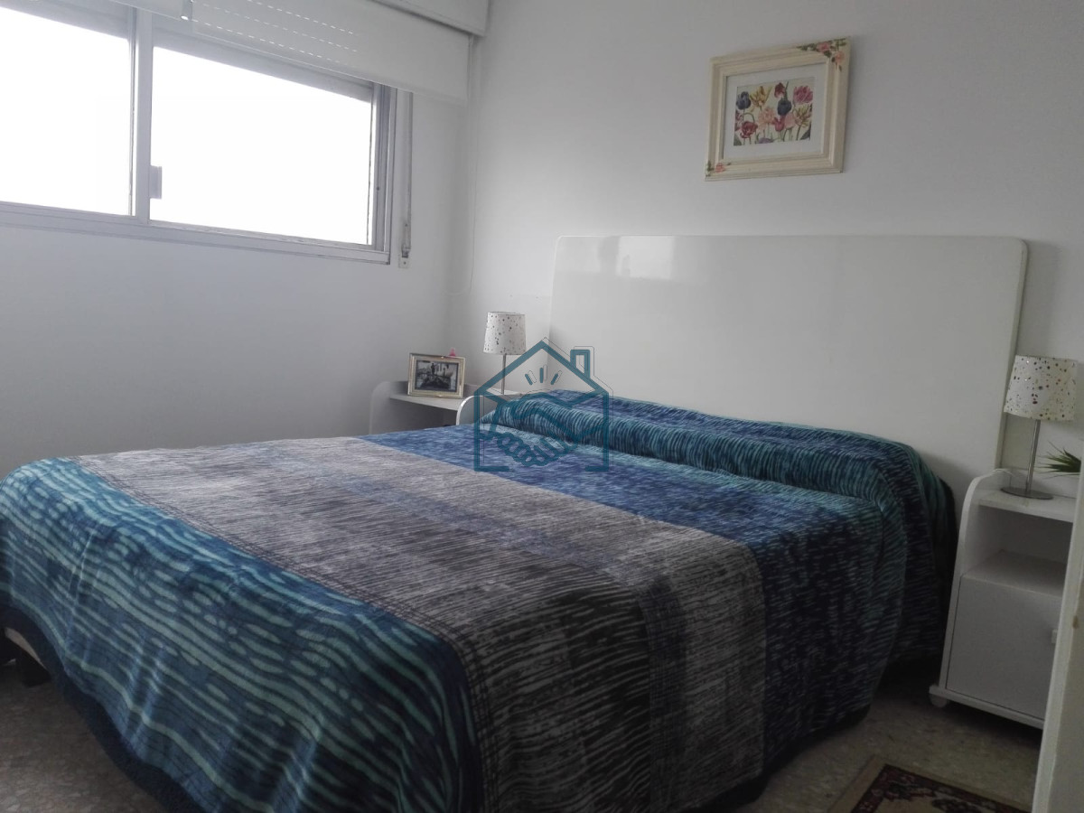 Apartamento ID.1283/Piso-alto-con-vista-al-puerto - Piso alto con vista al puerto