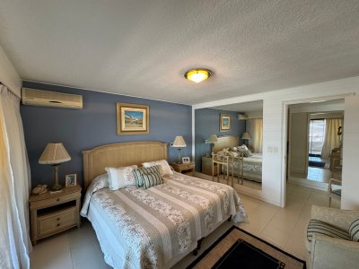 Apartamento ID.1122/Frente-al-puerto-soñada-vista - Frente al puerto soñada vista