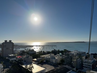 Apartamento ID.1056/Peninsula-a-metros-del-puerto-con-excelente-vista - Peninsula a metros del puerto con excelente vista