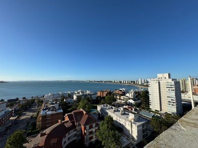 Apartamento ID.1056/Peninsula-a-metros-del-puerto-con-excelente-vista - Peninsula a metros del puerto con excelente vista