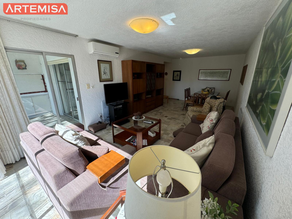 Apartamento ID.566 - Apartamento en Roosevelt, 3 dormitorios *