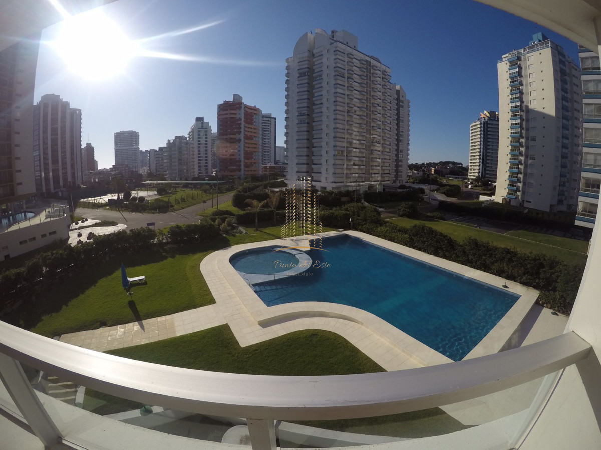 Apartamento ID.615 - Apartamento frente al mar, brava , en alquiler temporal y venta en Punta del Este