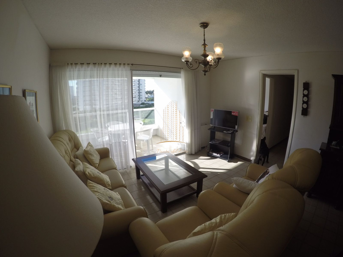 Apartamento ID.615 - Apartamento frente al mar, brava , en alquiler temporal y venta en Punta del Este