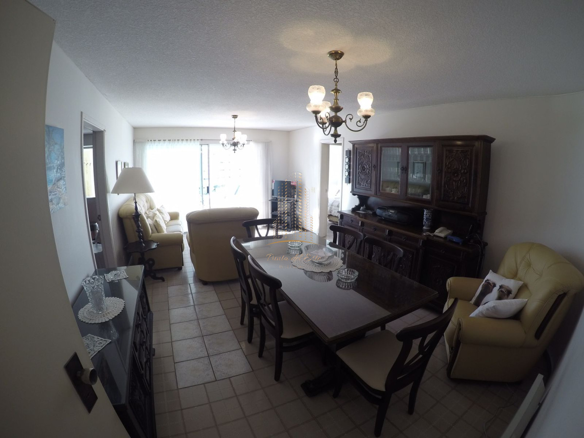 Apartamento ID.615 - Apartamento frente al mar, brava , en alquiler temporal y venta en Punta del Este