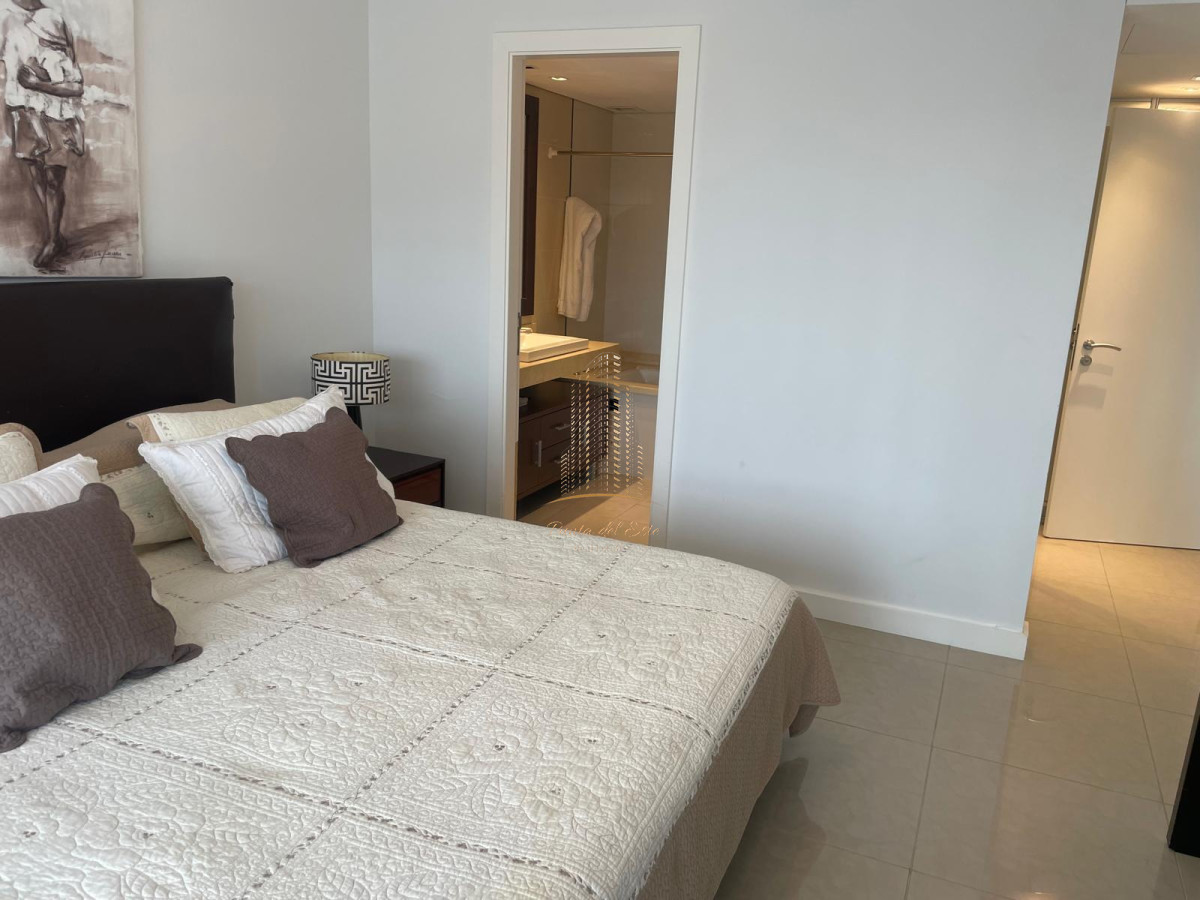 Apartamento ID.544 - Apartamento en venta frente al mar en Punta del Este playa mansa