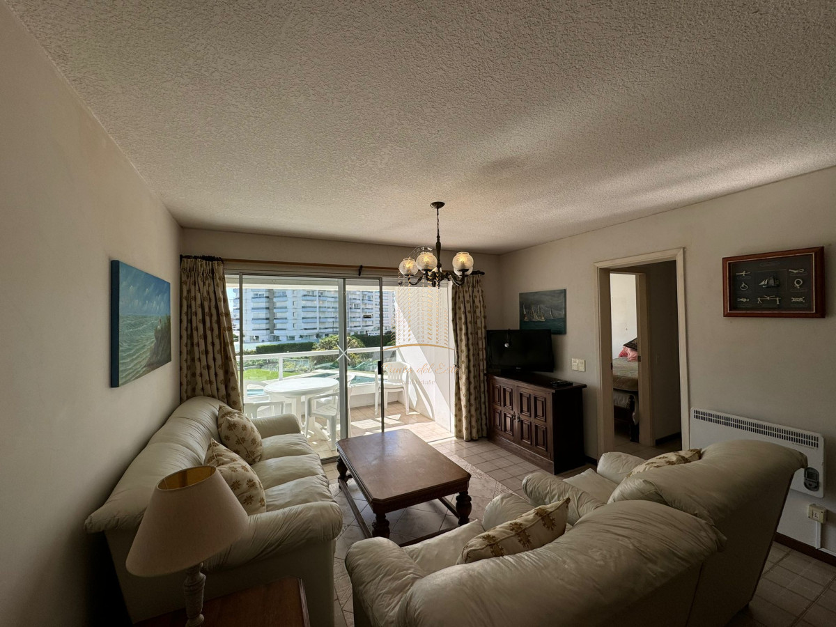 Apartamento ID.617 - Apartamento frente al mar en playa brava, Punta del Este
