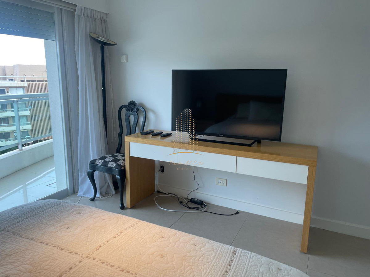 Apartamento ID.544 - Apartamento en venta frente al mar en Punta del Este playa mansa
