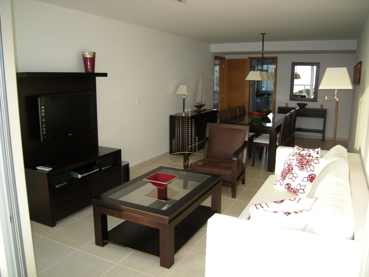 Apartamento ID.563 - Apartamento en alquiler temporal, playa mansa, Punta del Este