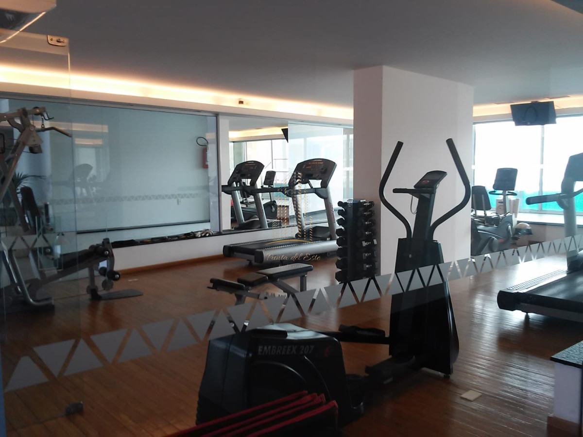 Apartamento ID.563 - Apartamento en alquiler temporal, playa mansa, Punta del Este