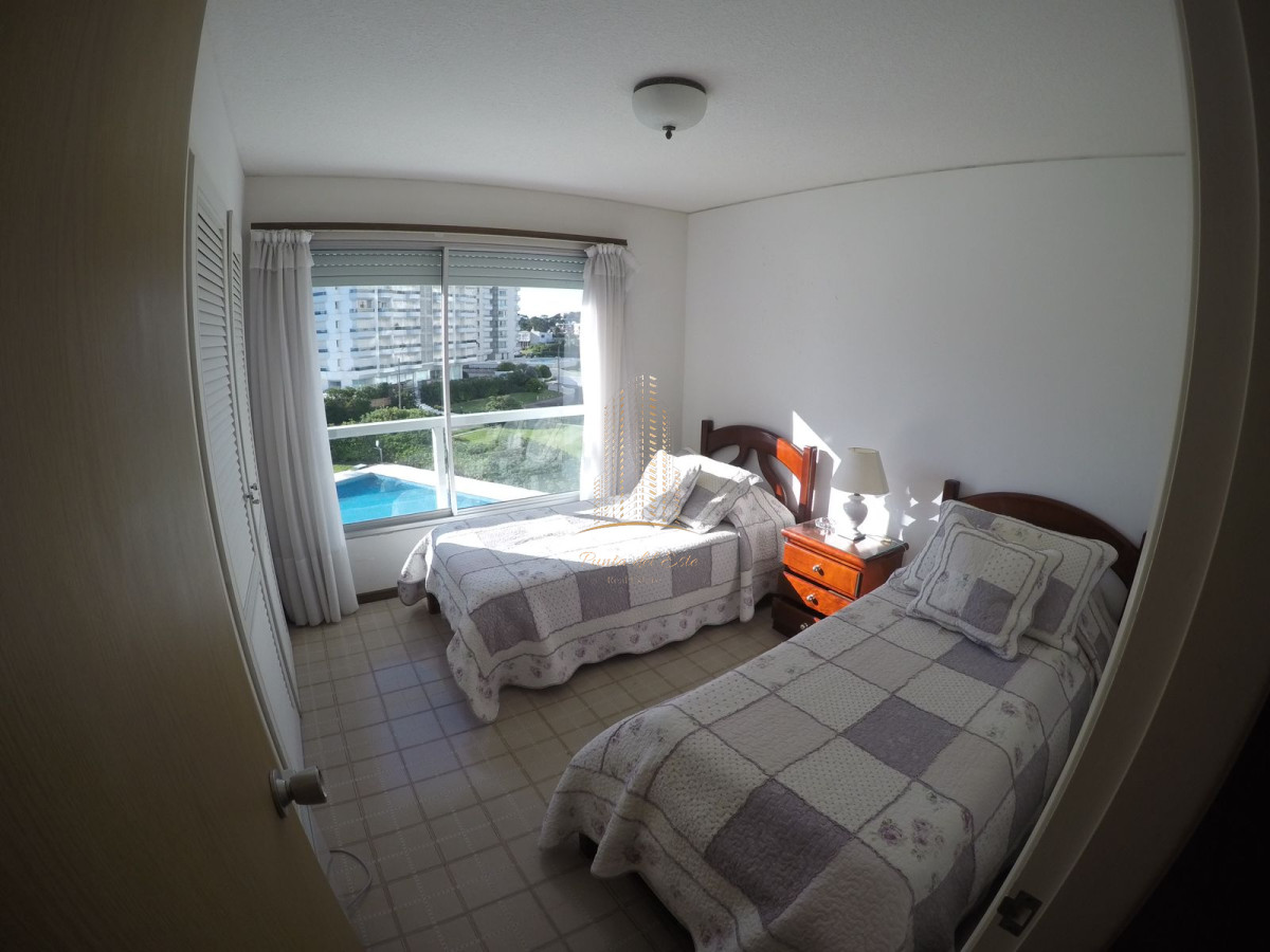 Apartamento ID.615 - Apartamento frente al mar, brava , en alquiler temporal y venta en Punta del Este