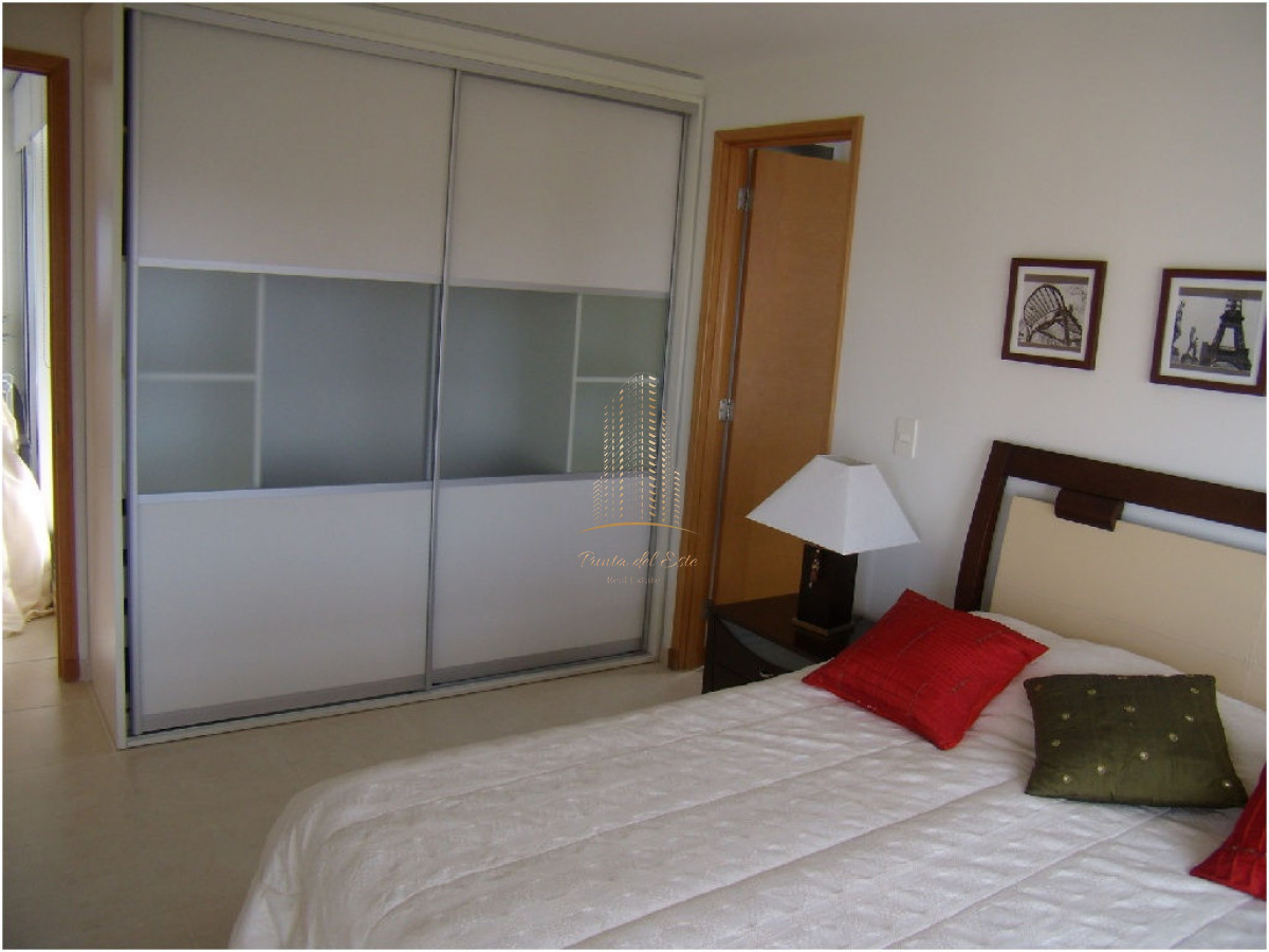 Apartamento ID.564 - Apartamento en alquiler temporal, Playa mansa Punta del Este