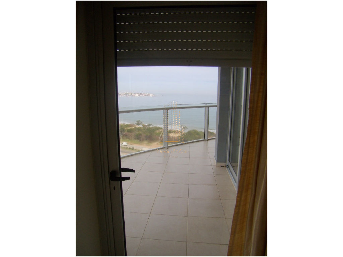 Apartamento ID.564 - Apartamento en alquiler temporal, Playa mansa Punta del Este