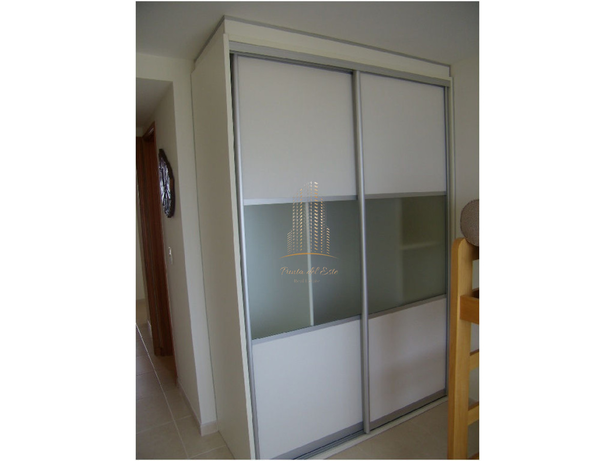 Apartamento ID.564 - Apartamento en alquiler temporal, Playa mansa Punta del Este