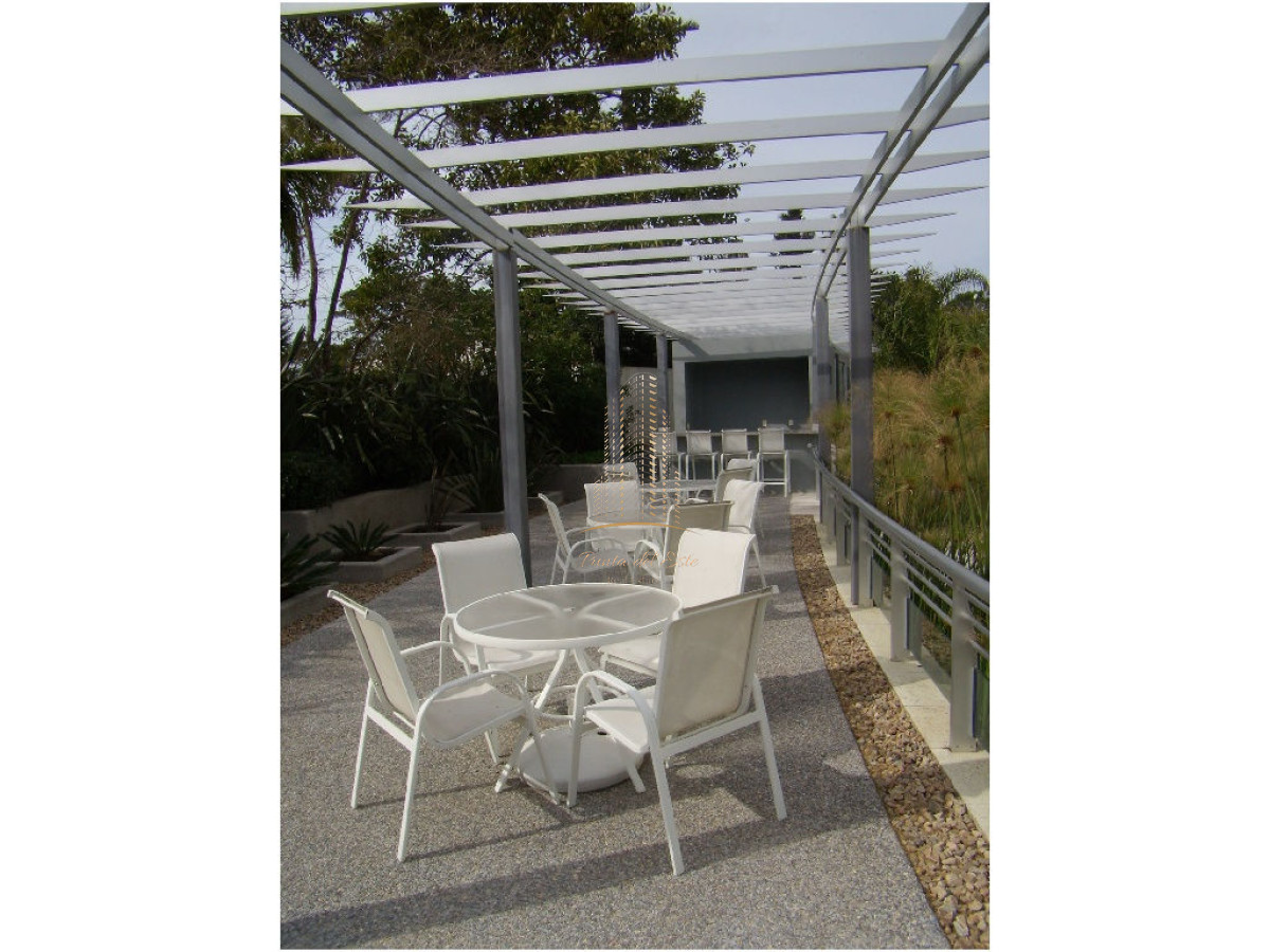 Apartamento ID.564 - Apartamento en alquiler temporal, Playa mansa Punta del Este