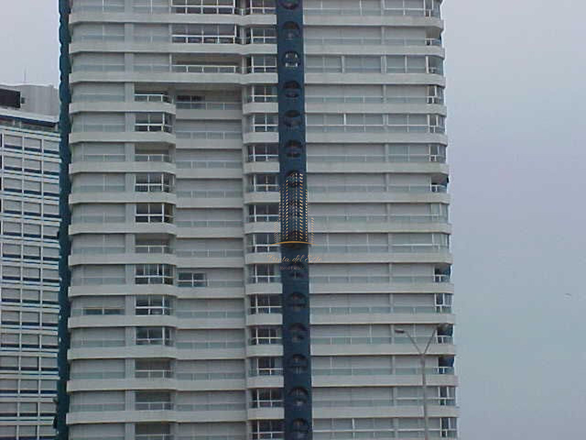 Apartamento ID.615 - Apartamento frente al mar, brava , en alquiler temporal y venta en Punta del Este