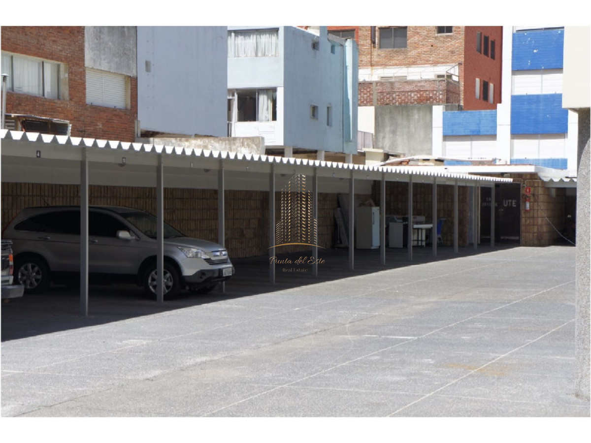 Apartamento ID.772 - Apartamento en venta en Peninsula, Punta del Este