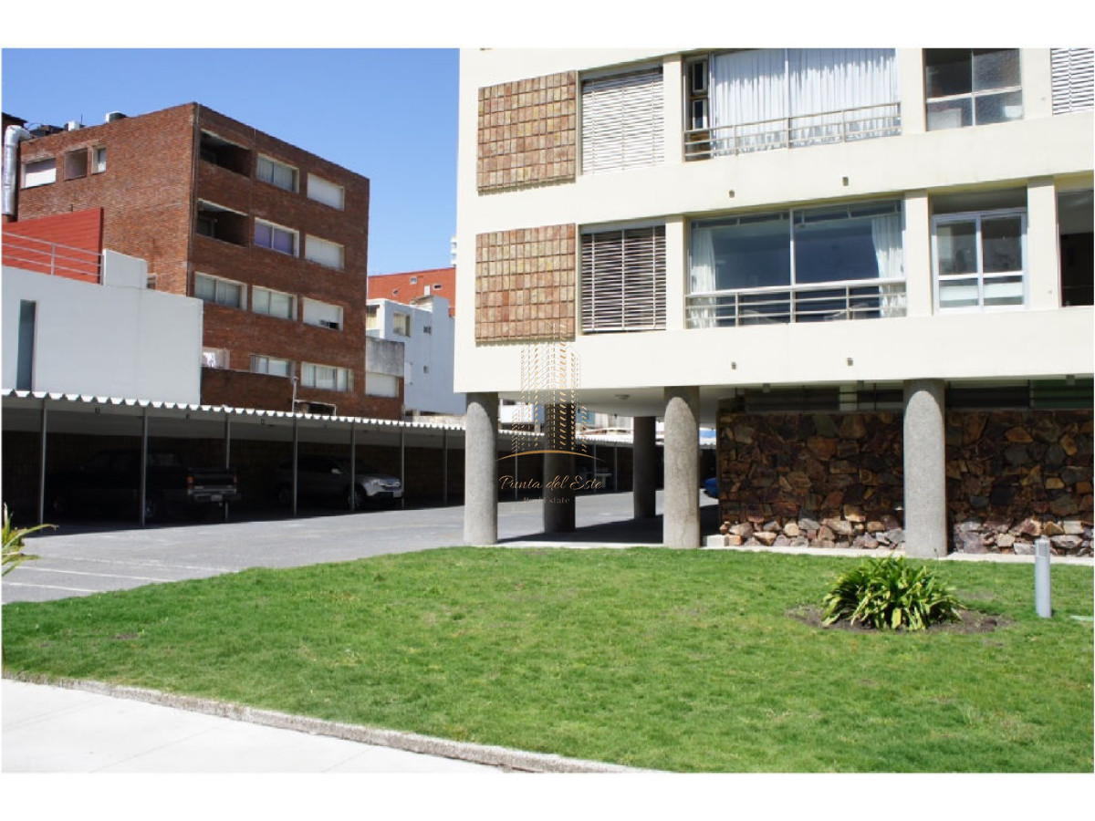 Apartamento ID.772 - Apartamento en venta en Peninsula, Punta del Este