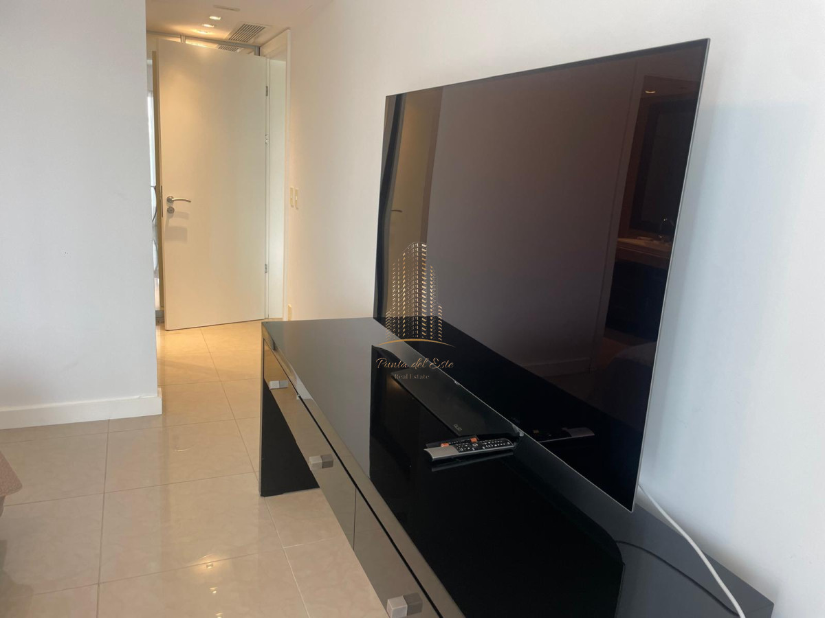 Apartamento ID.544 - Apartamento en venta frente al mar en Punta del Este playa mansa