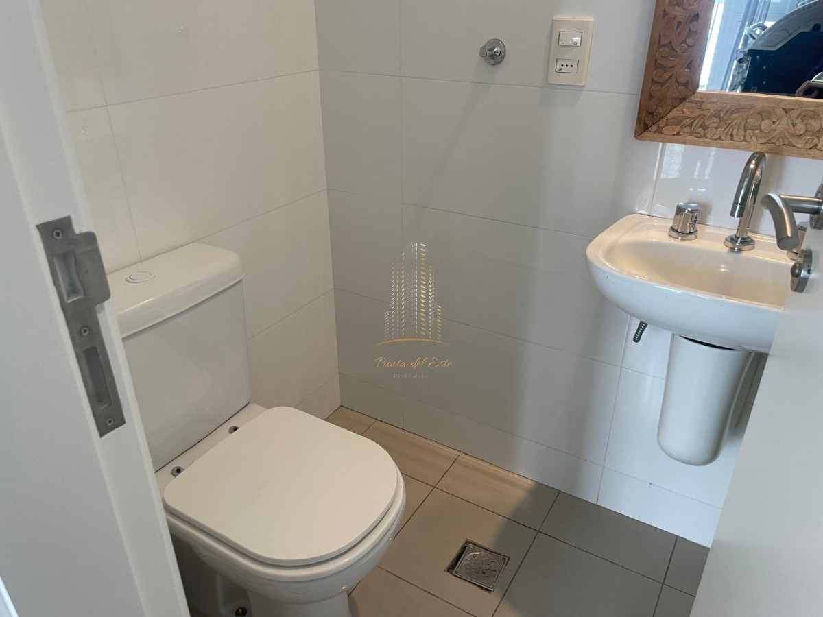 Apartamento ID.544 - Apartamento en venta frente al mar en Punta del Este playa mansa