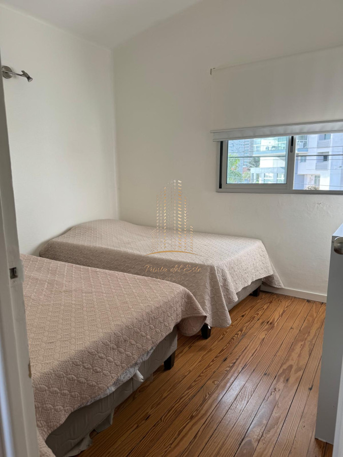 Casa ID.546 - Casa en venta en Punta del Este a metros del mar mansa