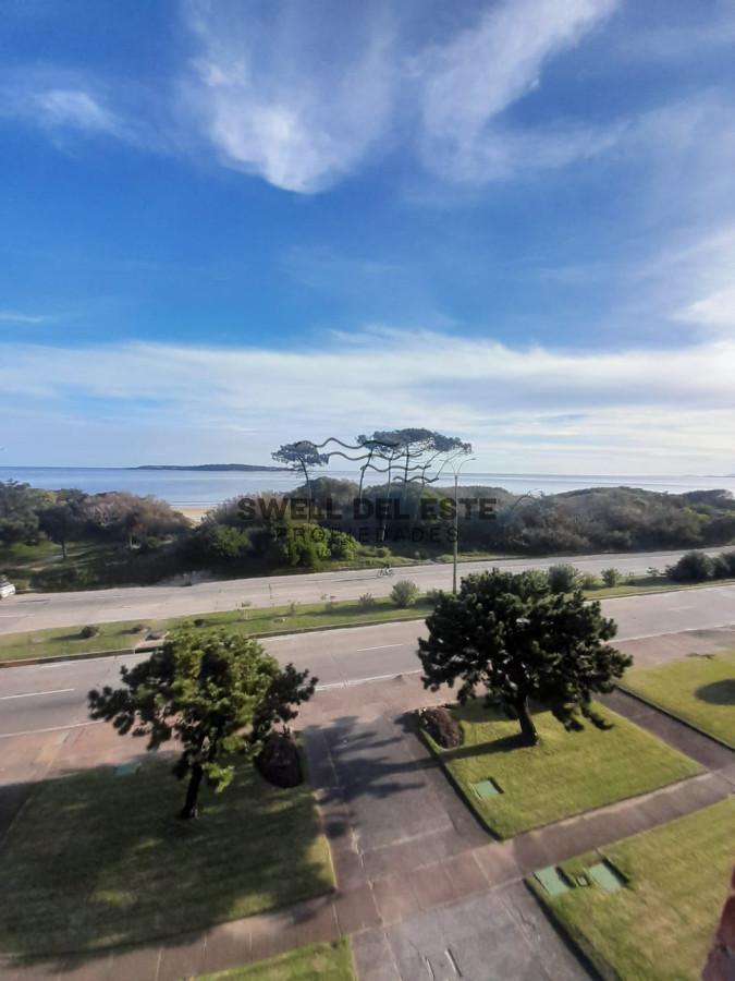 Apartamento ID.76 - Mansa frente al mar con piscina gym parrilleros  cochera para 3 autos