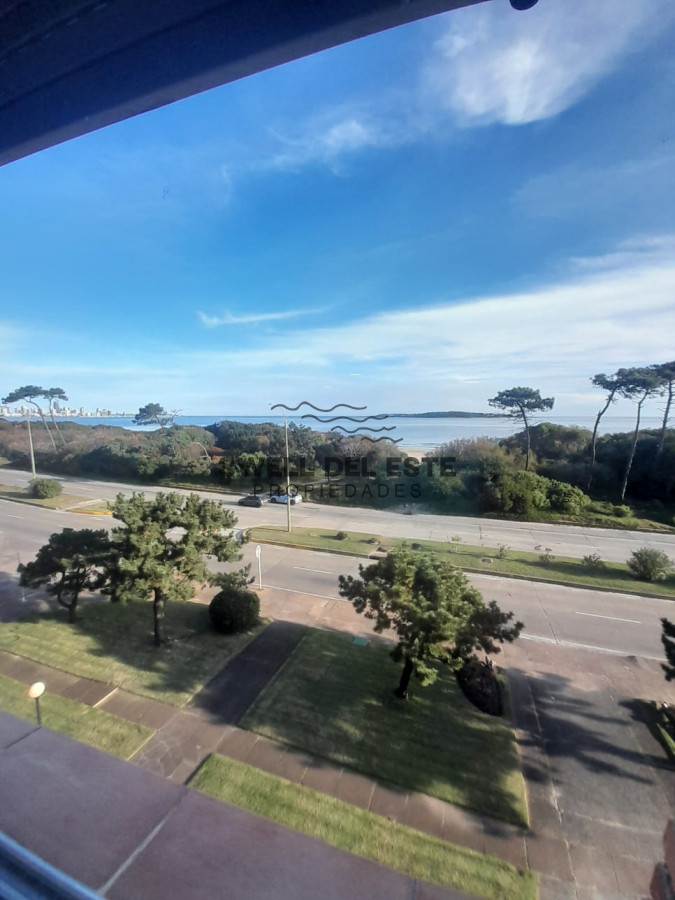 Apartamento ID.76 - Mansa frente al mar con piscina gym parrilleros  cochera para 3 autos