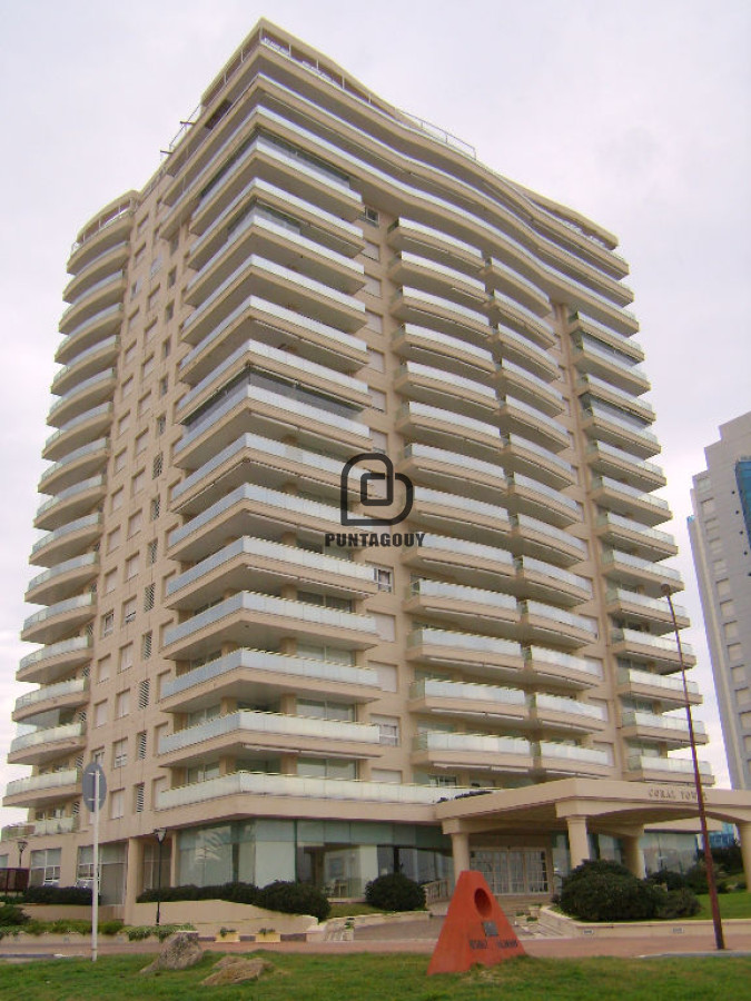 Apartamento ID.1567 - Coral Tower en venta y alquiler