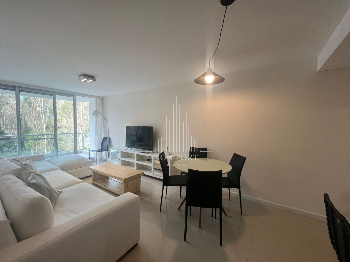 Apartamento ID.272 - Apartamento en Alquiler  de 2 dormitorios en Edificio Be Punta , Punta del este , Playa Brava 